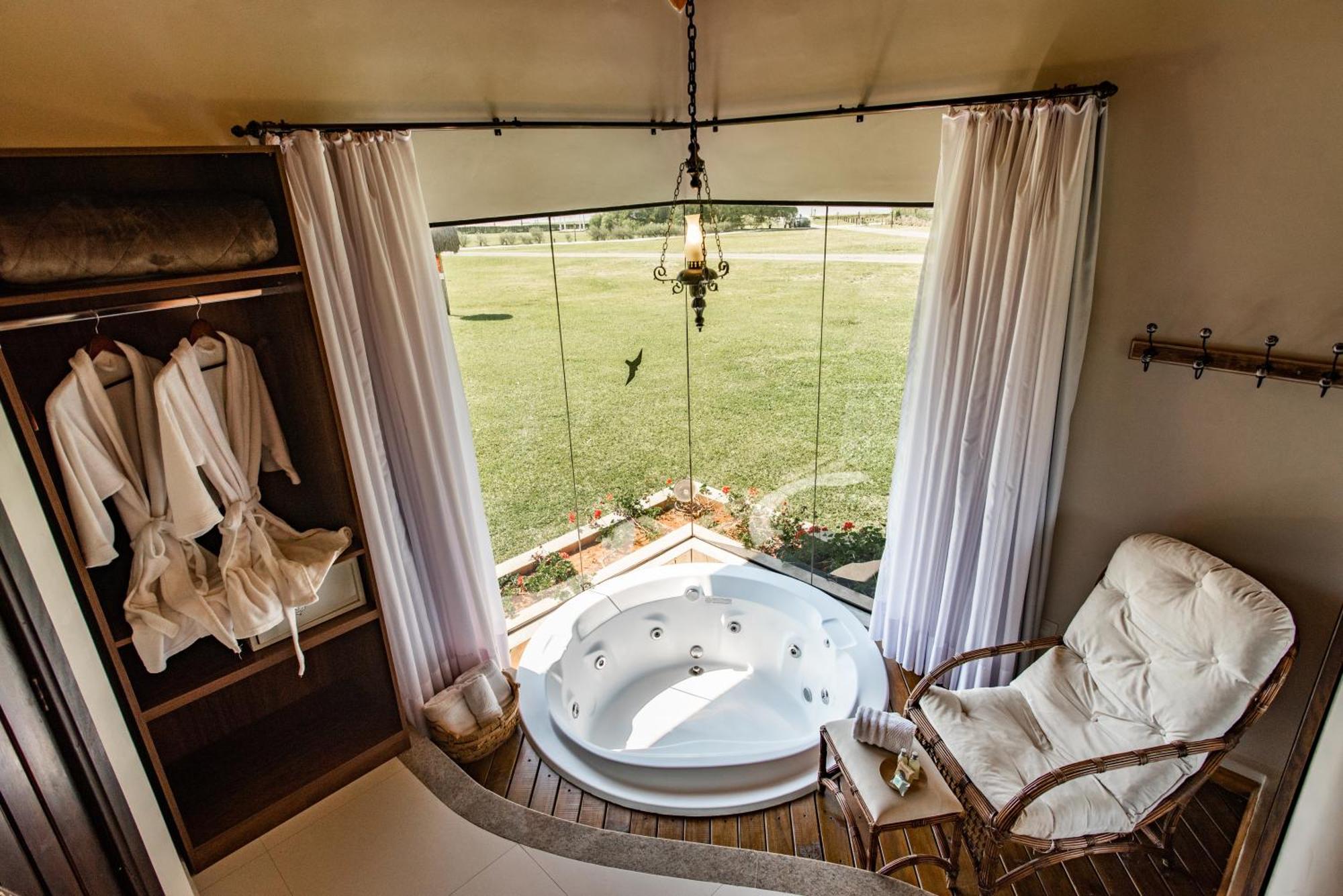 Vira Charme Resort Fernandes Pinheiro Zewnętrze zdjęcie