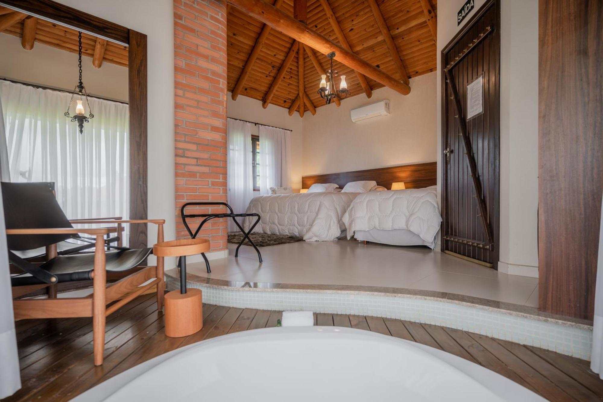 Vira Charme Resort Fernandes Pinheiro Zewnętrze zdjęcie